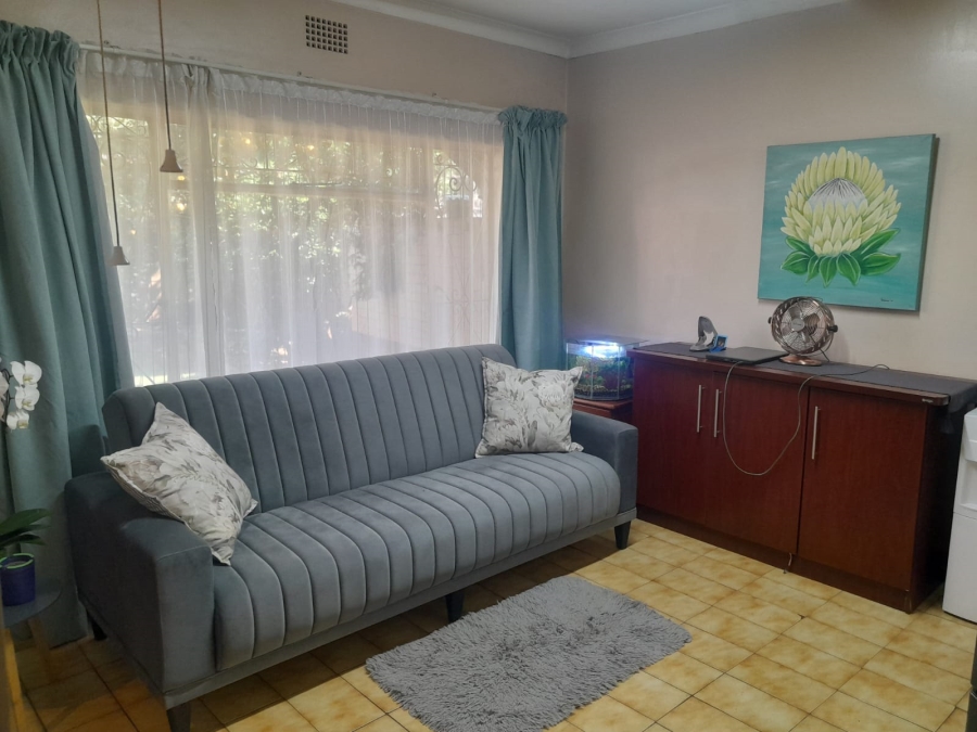 4 Bedroom Property for Sale in Oos Einde North West